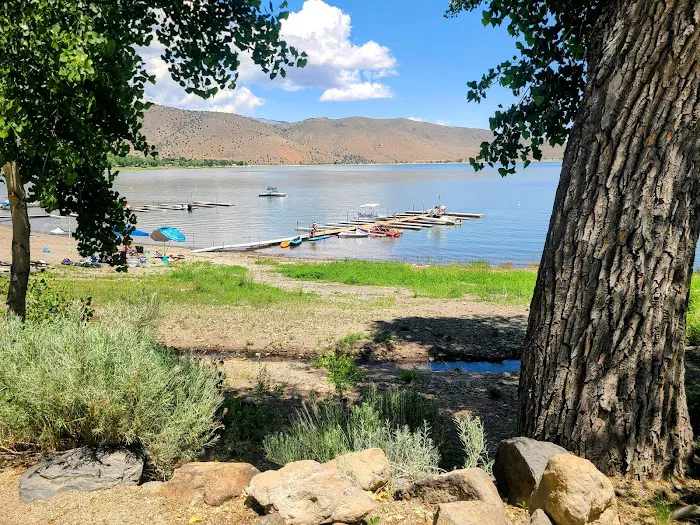 Topaz Lake RV Park Picture 8