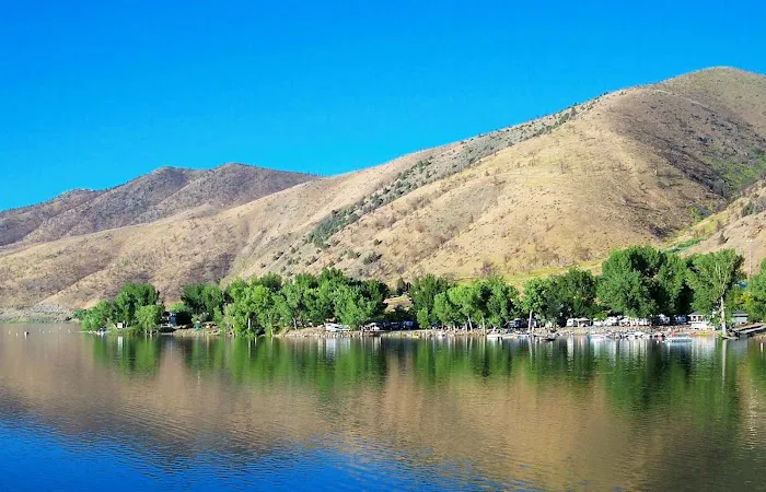 Topaz Lake RV Park Picture 3