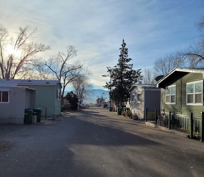 Villa Sierra Mobile Home Park Picture 5