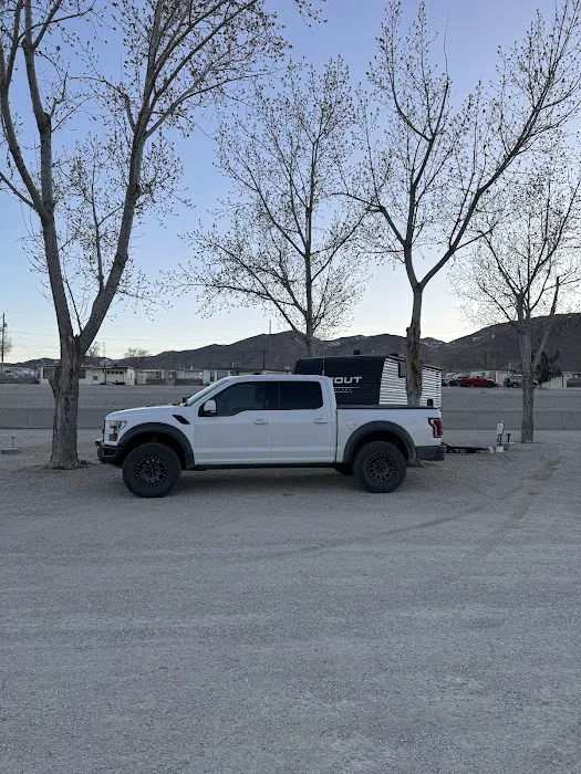 Weed Heights RV Park Picture 2