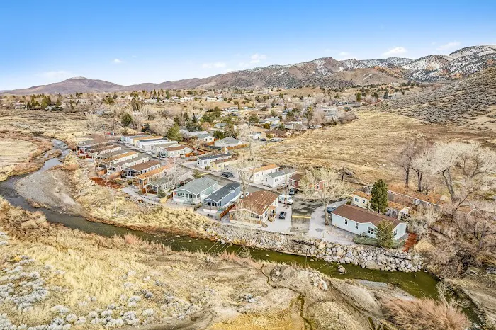 Brookside Mobile Home Park Picture 1