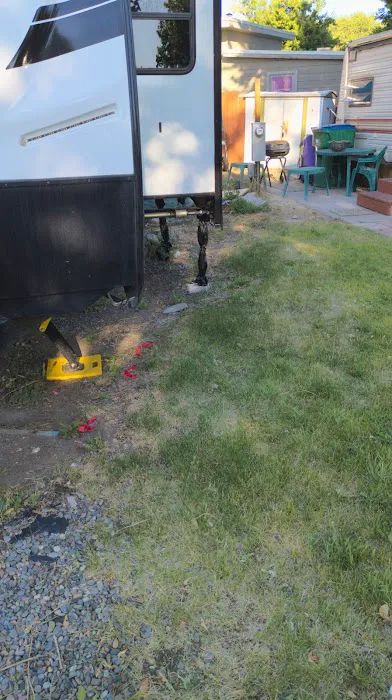 Green Acres Manufactured Home Community Picture 2