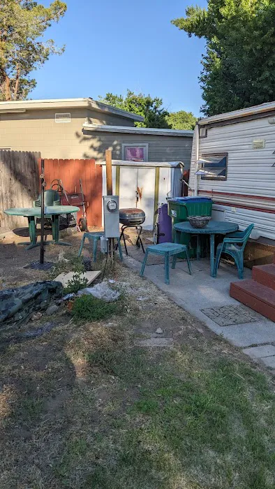 Green Acres Manufactured Home Community Picture 7