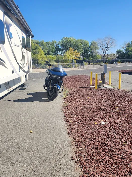 Grand Sierra RV Park Picture 6