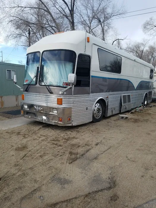 Sparks Mobile Home & RV Park Picture 7