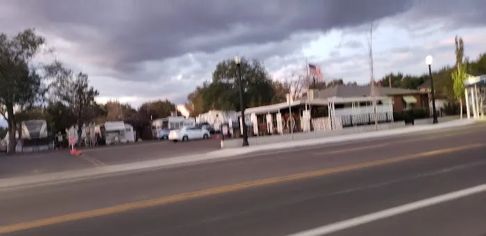 Mountain Vistas Mobile Home Park Picture 6