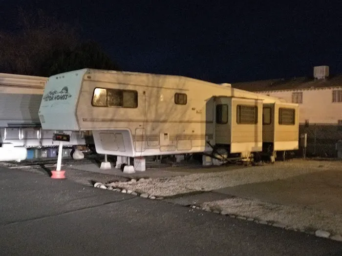 Mountain Vistas Mobile Home Park Picture 7