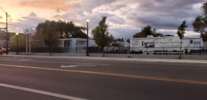 Mountain Vistas Mobile Home Park Picture 4