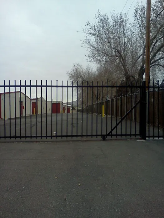 Y-Rancho Mobile Home Park Picture 10