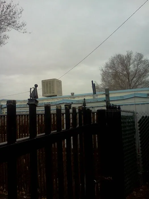 Y-Rancho Mobile Home Park Picture 8