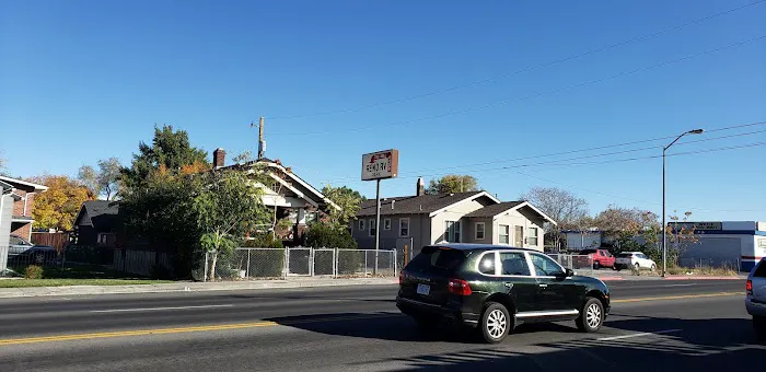 Reno RV Park Picture 9