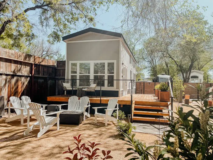 River West Resort Picture 1