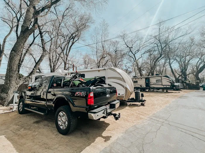 River West Resort Picture 8