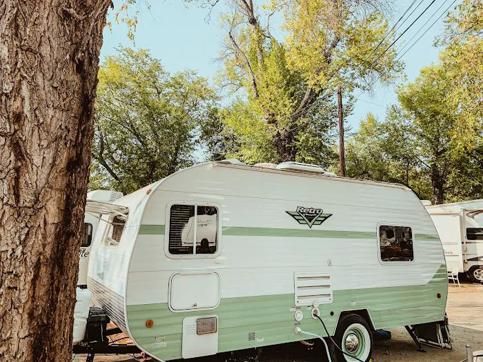 River West Resort Picture 6