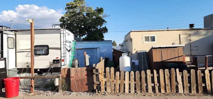 Reno Mobile Home & RV Park Picture 1