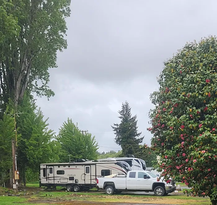 Reno Mobile Home & RV Park Picture 5