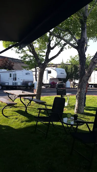 Shamrock RV Park Picture 6