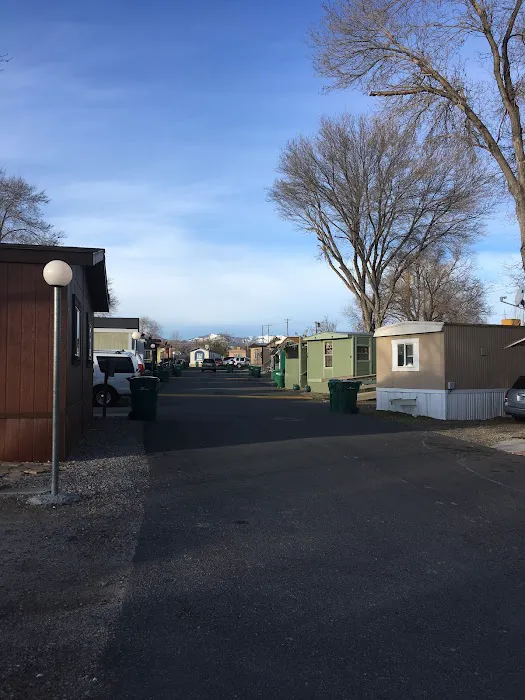 Arrowhead Mobile Home Park Picture 1