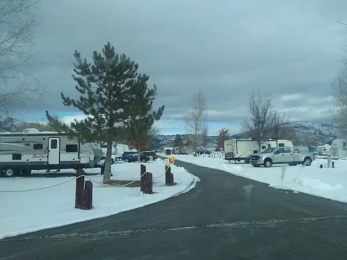 Sierra Valley RV Park Picture 2