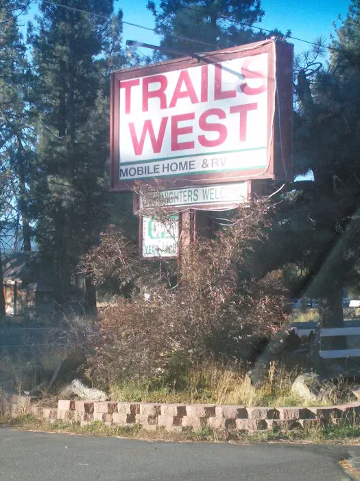 Trails West Mobile Home Park Picture 3