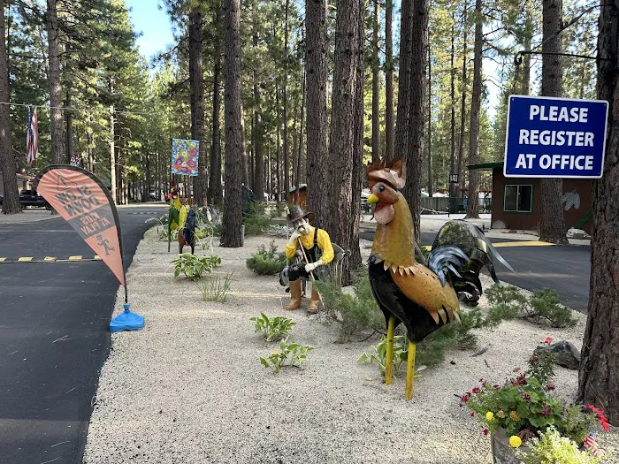 Feather River RV and Mobile Home Park Picture 10