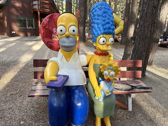 Feather River RV and Mobile Home Park Picture 8