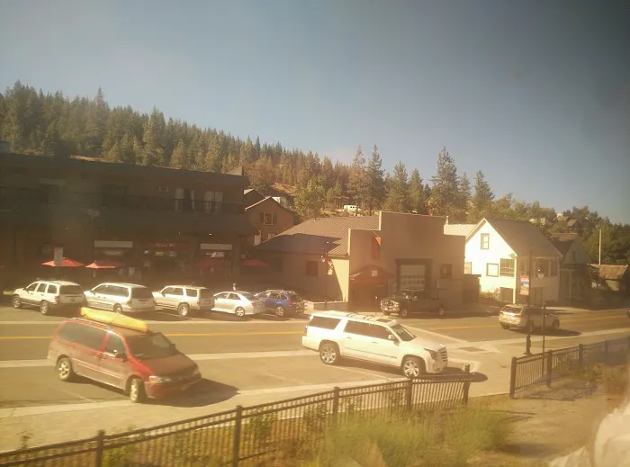 Donner Creek Mobile Home Park Picture 10