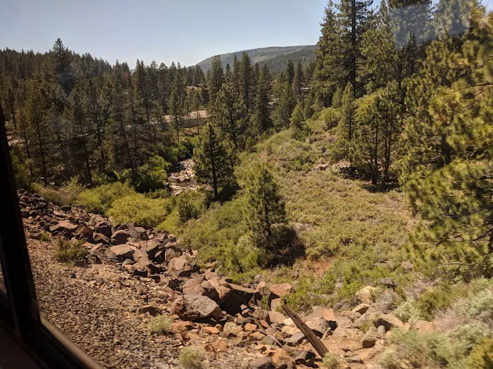 Donner Creek Mobile Home Park Picture 9