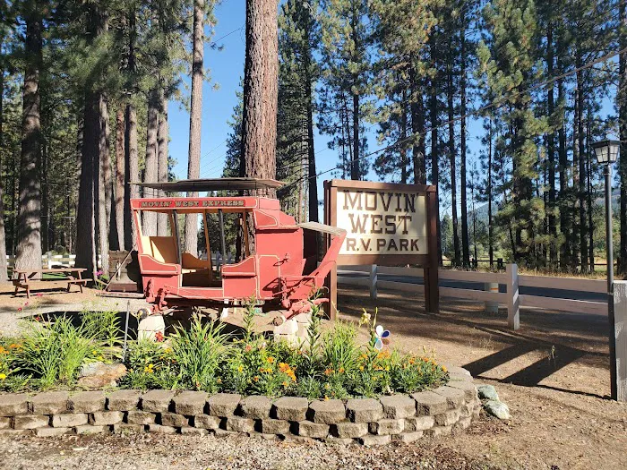 Movin' West RV Park Picture 10