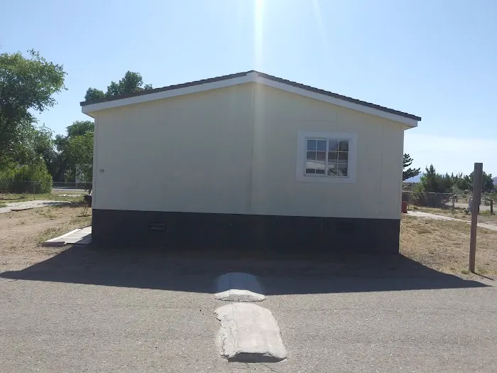 Herlong Mobile Home Park Picture 2