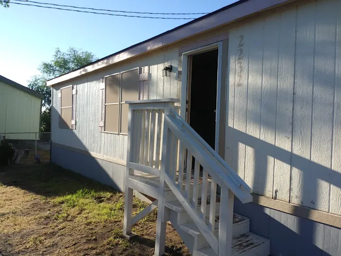 Herlong Mobile Home Park Picture 6