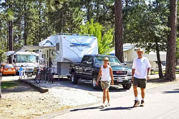 Pioneer RV Park Picture 7