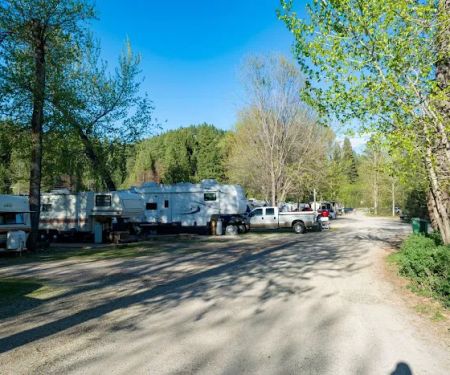 River Ranch RV Park