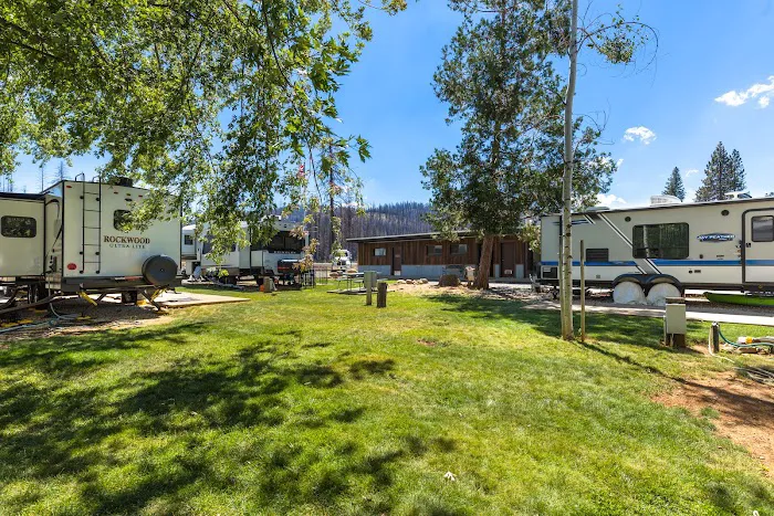 Canyon Ranch RV Picture 3