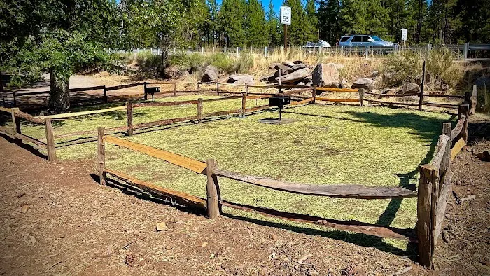 Rocky Crest Mobile Home Park Picture 8