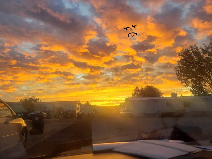 Pineview Mobile Home Park Picture 1