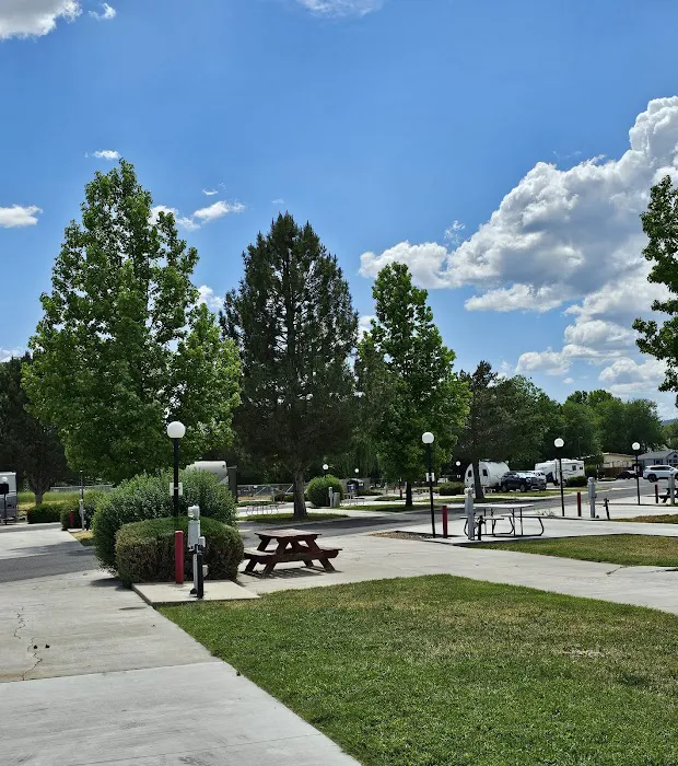 Susanville RV Resort Picture 6