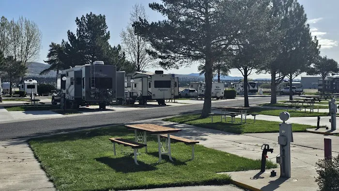 Susanville RV Resort Picture 9