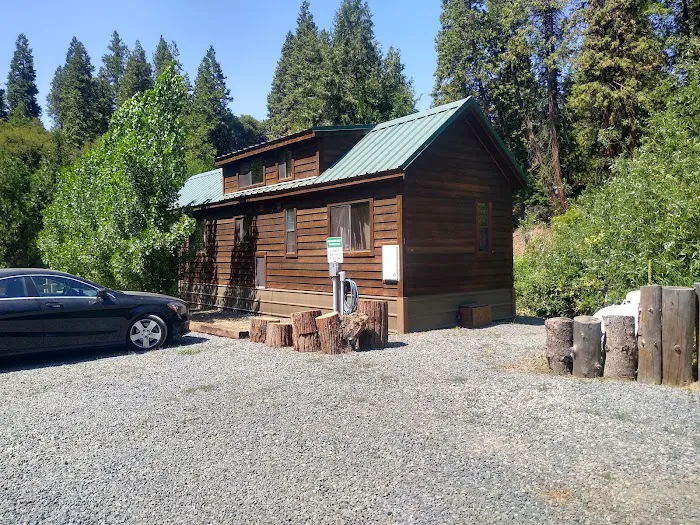 Nelson Falls RV Park Picture 8