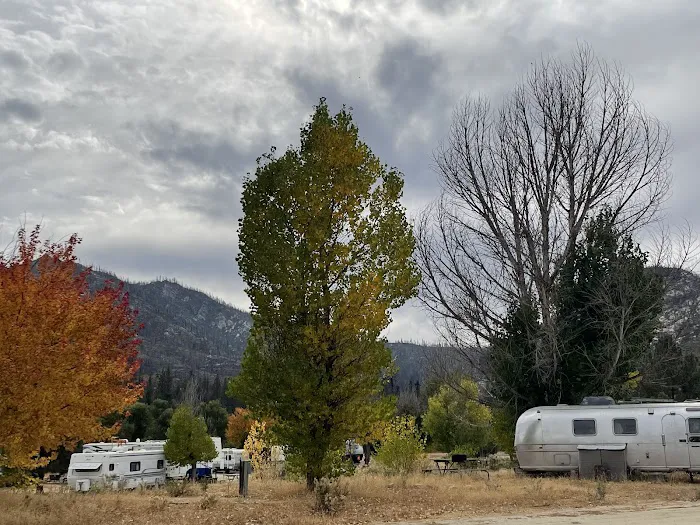 R-Ranch RV Park (private ownership) Picture 10