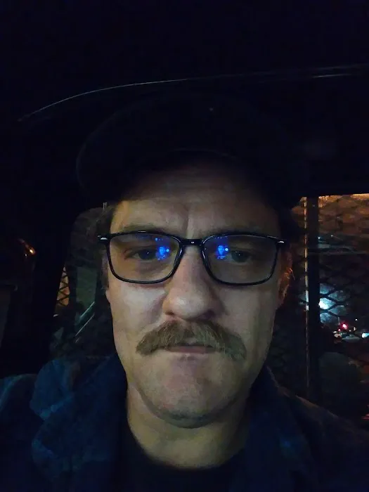 Lindsay Mobile Home Park Picture 1