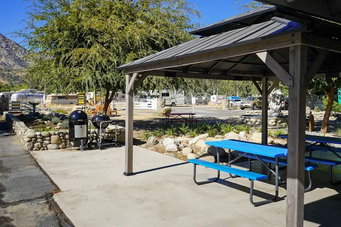 Sierra Meadows Picture 3