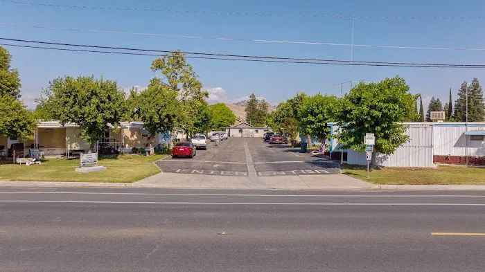Exeter Kaweah Mobile Home Park Picture 2