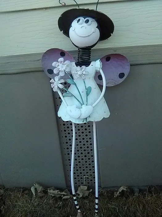 Rancho Exeter Mobile Home Park Picture 8