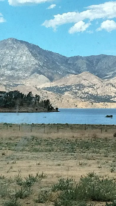 Harbor Light Mobile Home Park Picture 7