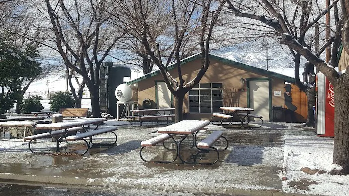 Lake Isabella RV Park Picture 4