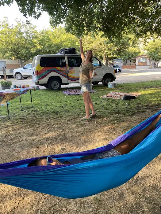 Lake Isabella RV Park Picture 8