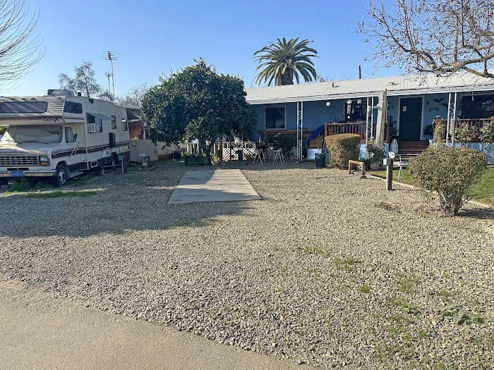 Sierra Mobile Village Picture 3