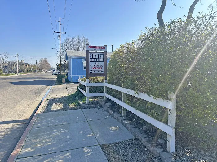 Sierra Mobile Village Picture 4