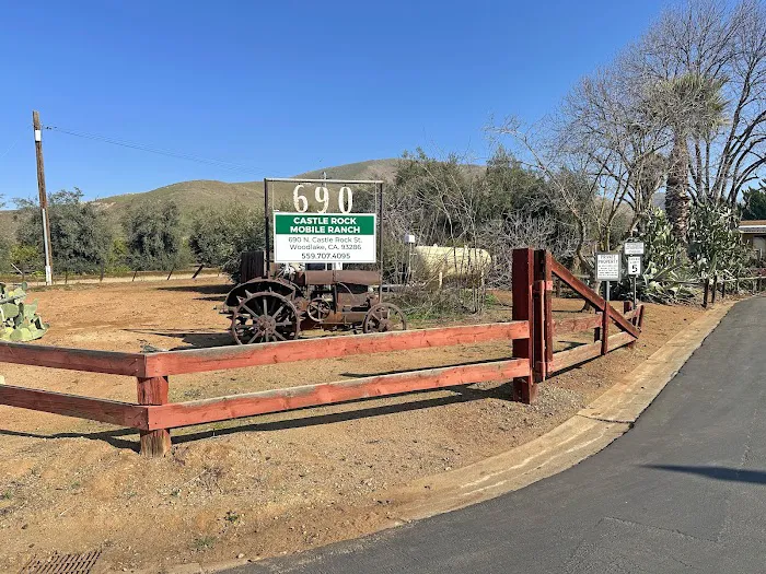 Castle Rock Mobile Ranch Picture 3